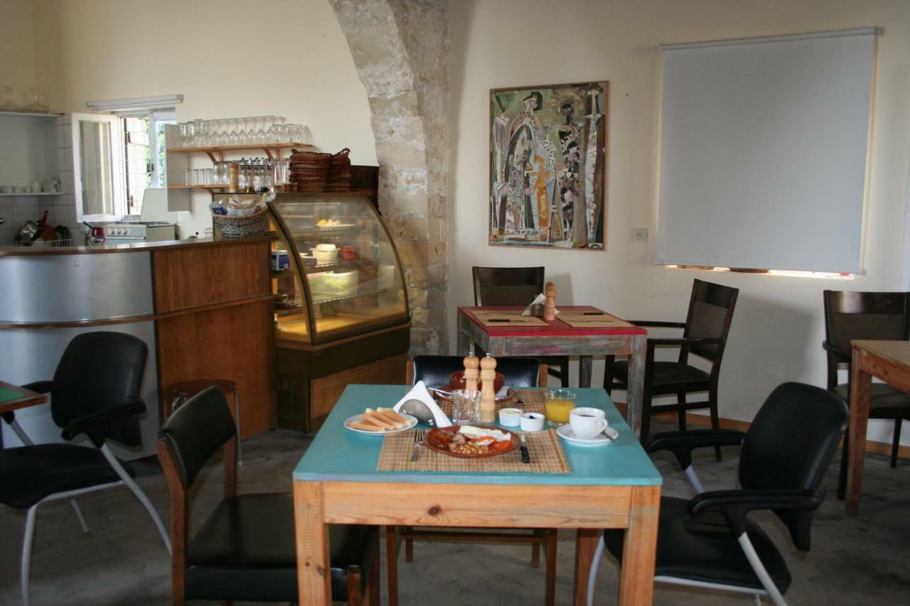 Cornaro Fine Arts Center Daire Limasol Dış mekan fotoğraf