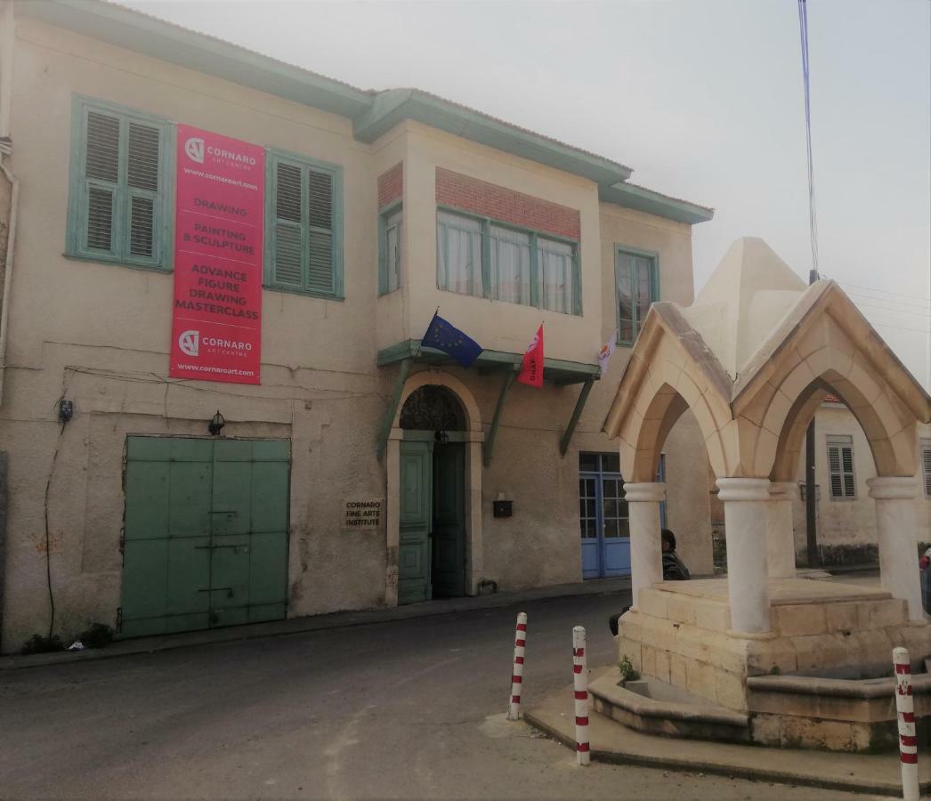 Cornaro Fine Arts Center Daire Limasol Dış mekan fotoğraf